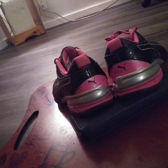 Woman puma - Picture 5 of 5